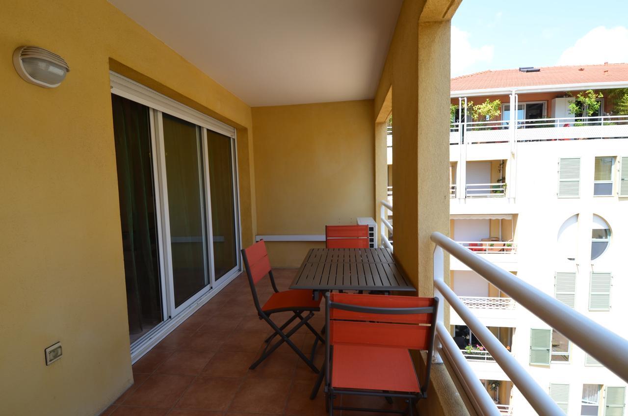 Appartement 3 Personnes Avec Coin Nuit Avec Terrasse Et Parking Quartier Du Port De Nice ニース エクステリア 写真